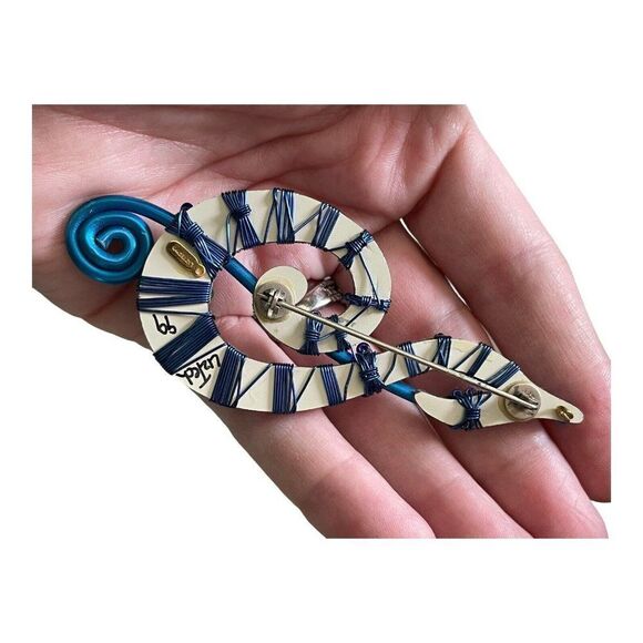 Vintage Liztech Artisian Signed Brooch Treble Clef Music Note - Picture 9 of 11